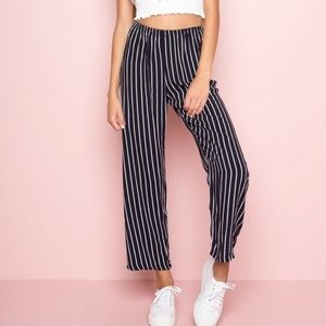 ✨ BRANDY MELVILLE STRIPED PANTS ✨